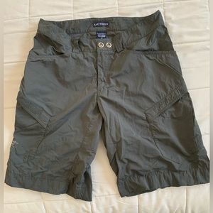 Arcteryx Nylon Hiking Shorts 32